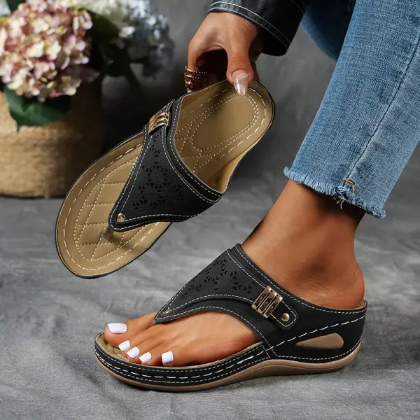 Black comfort sandal