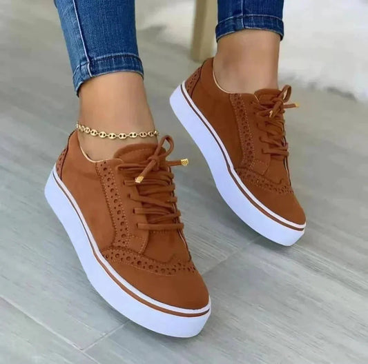 Walking sneakers - Brown
